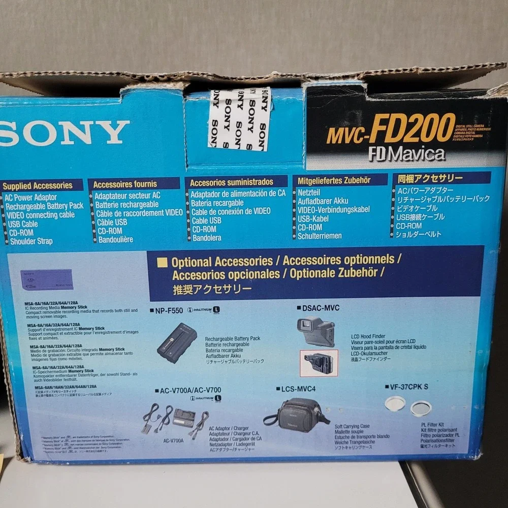 Vintage Sony Digital Mavica MVC-FD200 Camera Bundle - Complete in Box (CIB)